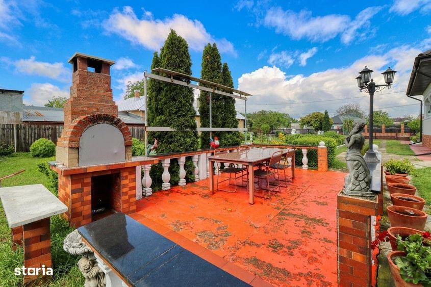 Oportunitate - Casa boiereasca de poveste- 7000 mp teren - 18