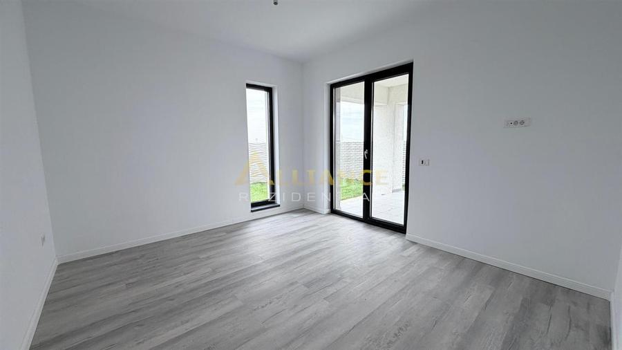 Casa Individuala - 4 camere - 2 bai - 406mp teren - 8