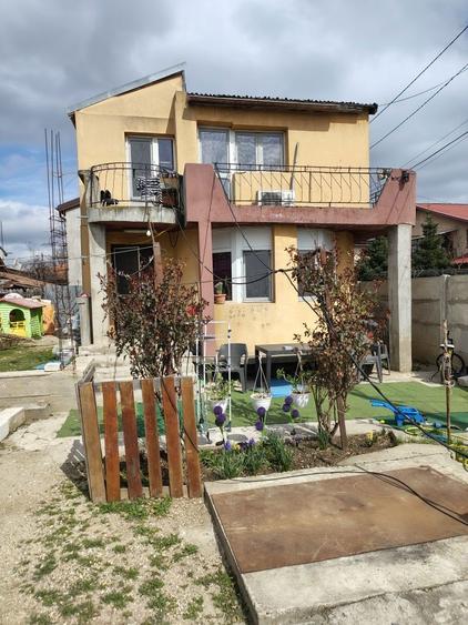 Casa de vanzare .. - 1