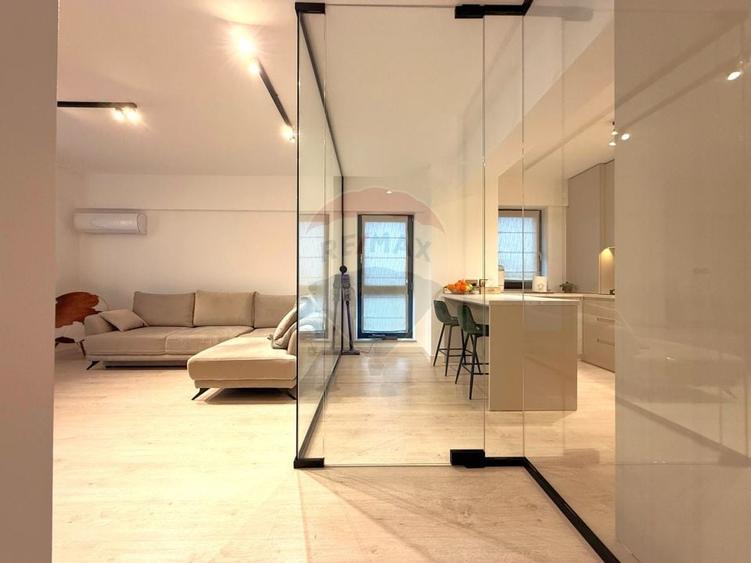 Apartament cu 3 camere de vanzare Bloc 2025 Bacau City Lake - 1