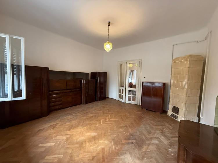 Casă spațioasă cu potențial de extindere, zona Judecatoriei - 10