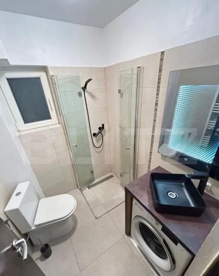 Casa Ta de Vis cu Teren Generos ?i Tehnologie Moderna - 8