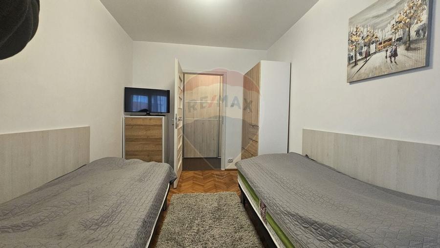 Apartament 3 camere spatios cu balcon inchis | Zona Racadau - 5