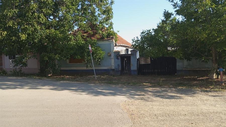 RECO Casa renovabila sau demolabila la doar 10 km de Oradea - 1