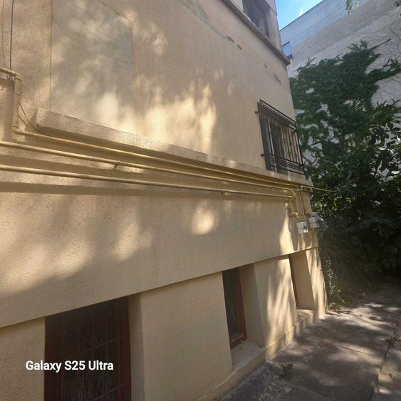Apartament cu 3 camere în Dorobanți
