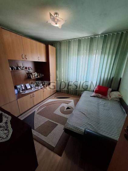 Aradului, 2 camere decomandate, et 3, centrala proprie - 18