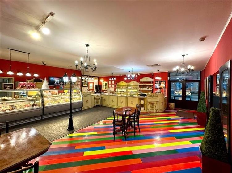 VANZARE SPATIU COMERCIAL CU LABORATOR PRODUCTIE, ULTRACENTRAL IN BRASOV - 2