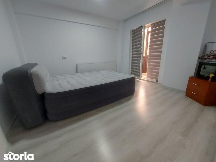 Bloc nou! Vanzare apartament 2 camere, zona micro 6 - Targoviste - 4
