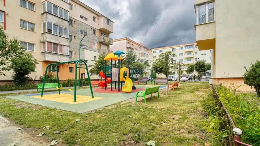 Apartament cu 3 camere de vanzare in zona Central