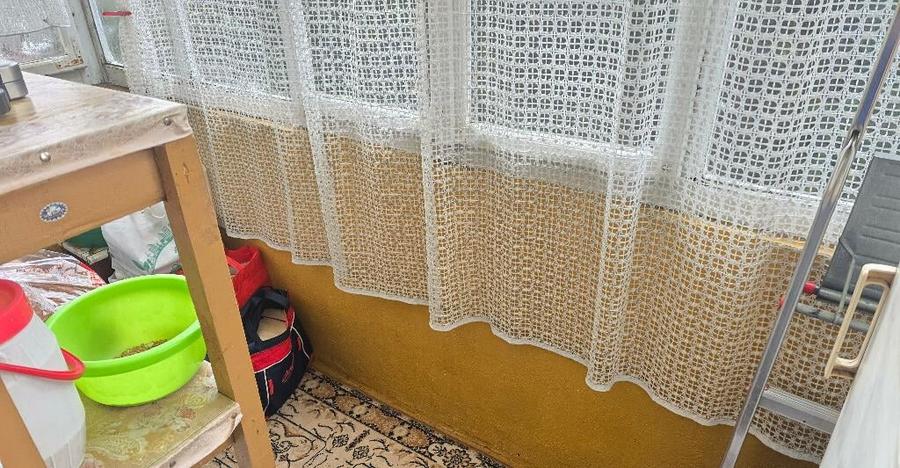 Vand apartament 2 camere in Deva, zona Zamfirescu, et. 2 - 2