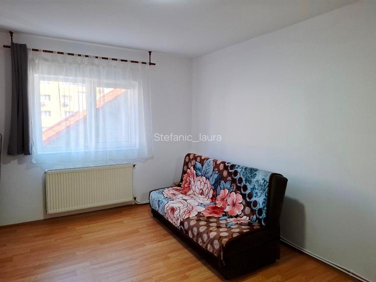 Inchiriez garsoniera in complexul studentesc