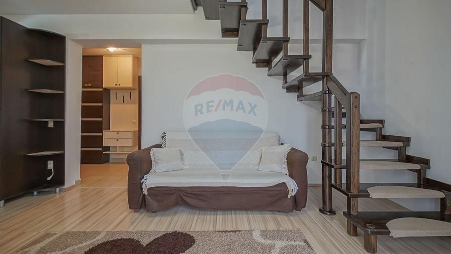 Apartament 3 camere pe două niveluri, cu parcare, Cartierul Toamnei - 2