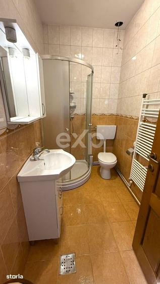 Spațiu comercial, de 120 mp, în Central