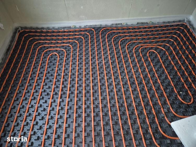 Casă cu 5 camere cu Teren 440 Mp în Malu Mare