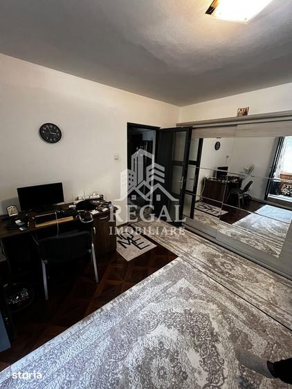Apartament cu 2 camere semidecomandat, mobilat în Central