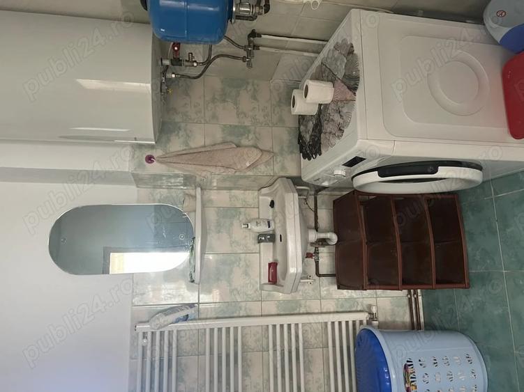Casă cu 3 camere în Săcel