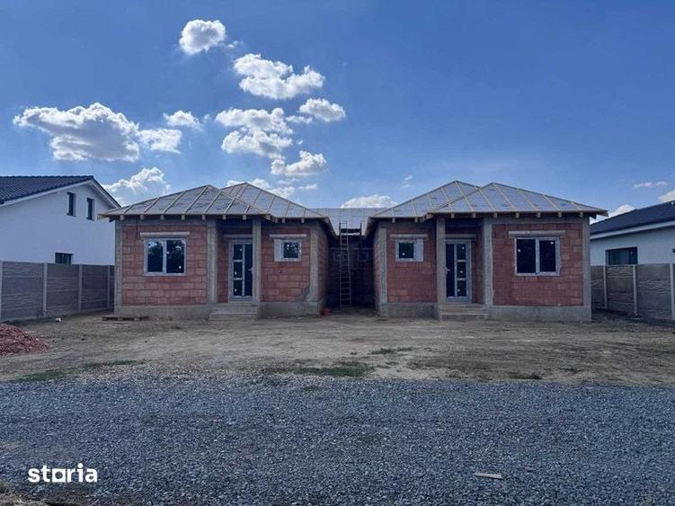 Casă cu 3 camere cu Teren 75 Mp în Central