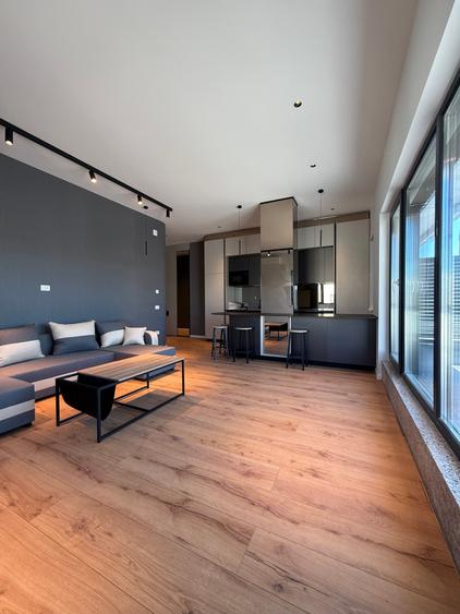 Apartament cu 3 camere în Tunari
