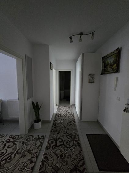Apartament cu 2 camere decomandat în Avantgarden