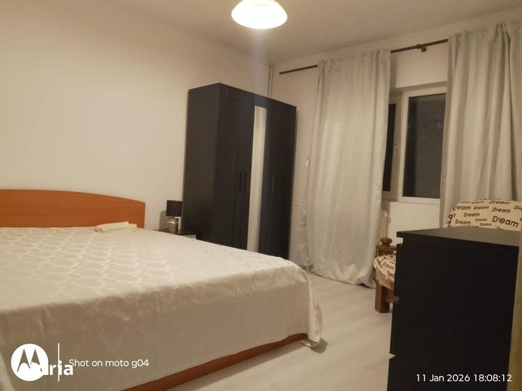 Apartament cu 3 camere decomandat în Centrul Civic