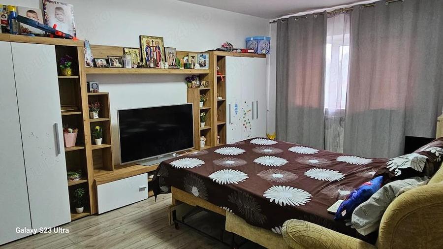 Apartament cu 2 camere decomandat, mobilat în Nicolina