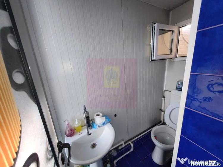 Spațiu comercial, de 25 mp, în Cățelu