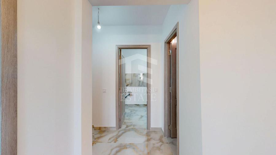 Apartament cu 3 camere decomandat în Drumul Taberei
