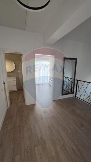 Casă individuală cu 4 camere cu Teren 371 Mp în Tunari
