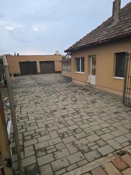 Casa cu teren 720 mp de vanzare in Sannicolau Mare - 1