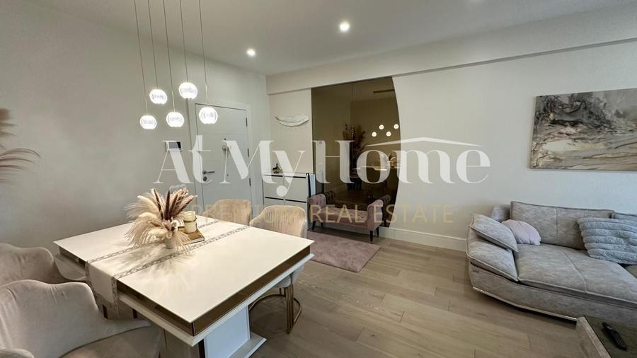 Apartament cu 3 camere decomandat, mobilat în Pipera