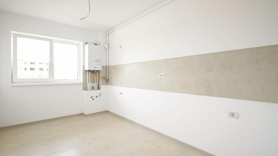 Apartament cu 3 camere decomandat în Sânpetru