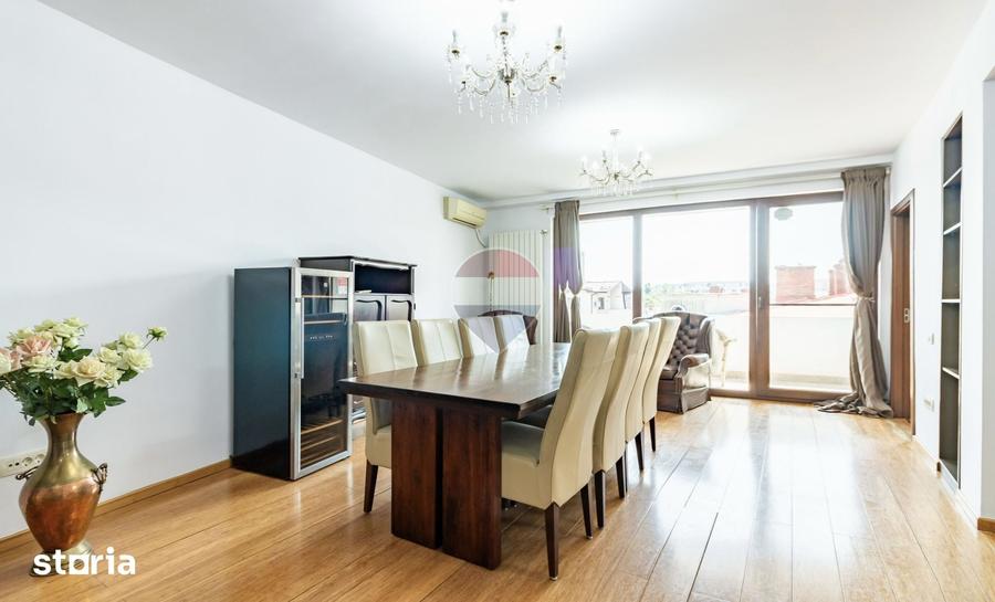Apartament cu 4 camere în Centrul Civic