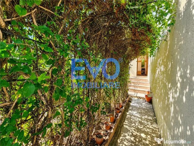Apartament cu 2 camere semidecomandat în Tomești