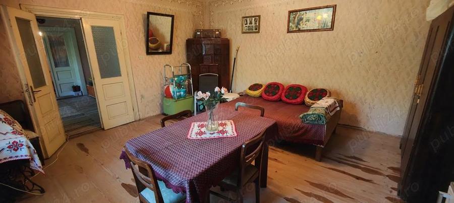De vanzare casa parinteasca+livada,ambele la soseaua principala - 4