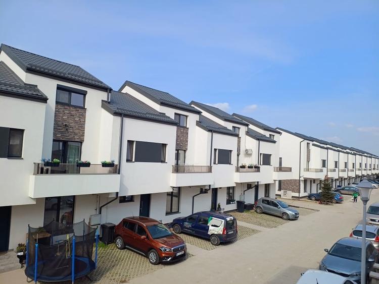 Ultima Vila de Vanzare Chiajna situate intre Padure si Lac,Comison 0 - 11