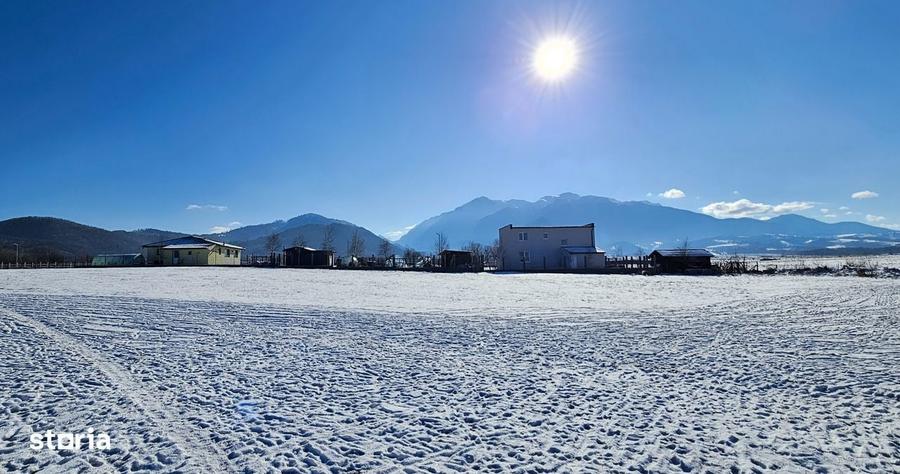 Teren cu panorama superba ?i parau, in Ra?nov, zona Panicel - Glajerie - 2