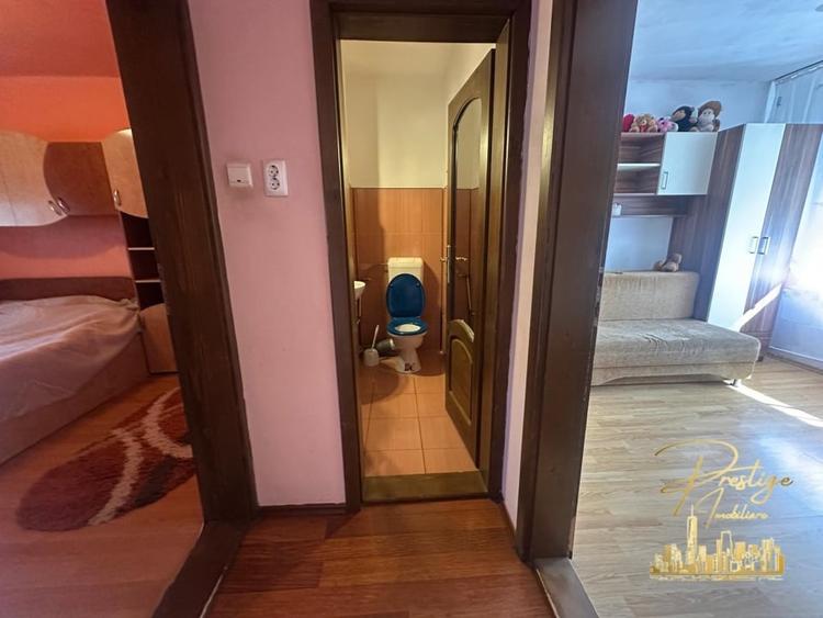 Apartament cu 3 camere de vanzare in zona Lacul Rosu,Rogerius - Oradea - 12