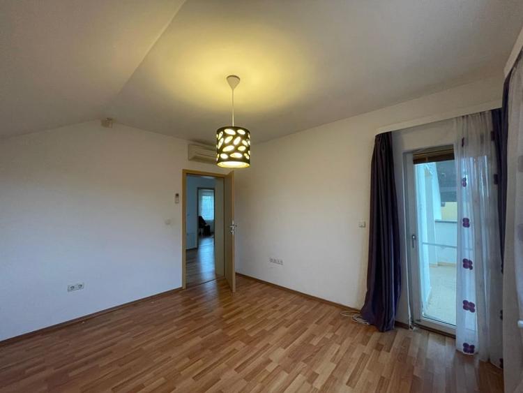 Casa Individuala 5 camere Mosnita Veche - 13