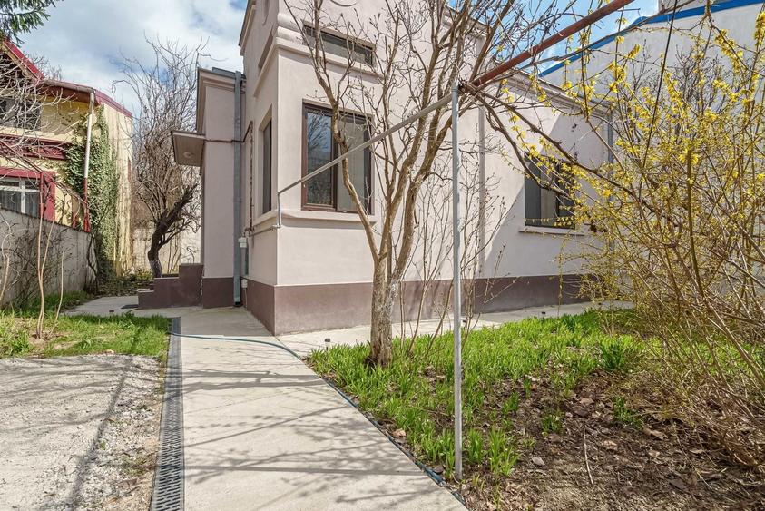 Piata Muncii, casa 87 mp totali, 179 mp curte libera, ideala birouri - 5