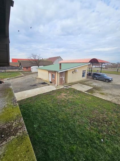 Gotlob - Hala Utilaje - Casa rosu - 6