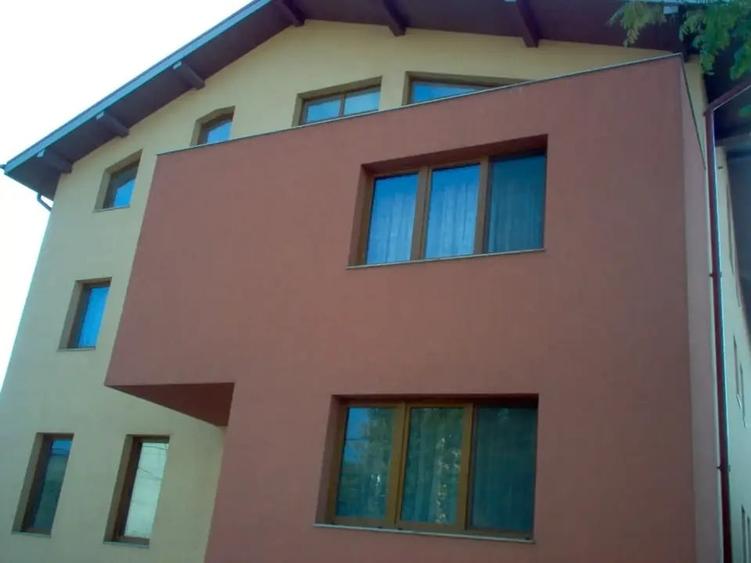 Militari Metrou Pacii Casa 11 Camere De Vanzare Zona Linistita - 18