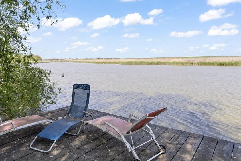 Vila superba, deschidere si ponton la lac popesti leordeni - frumusani - 6