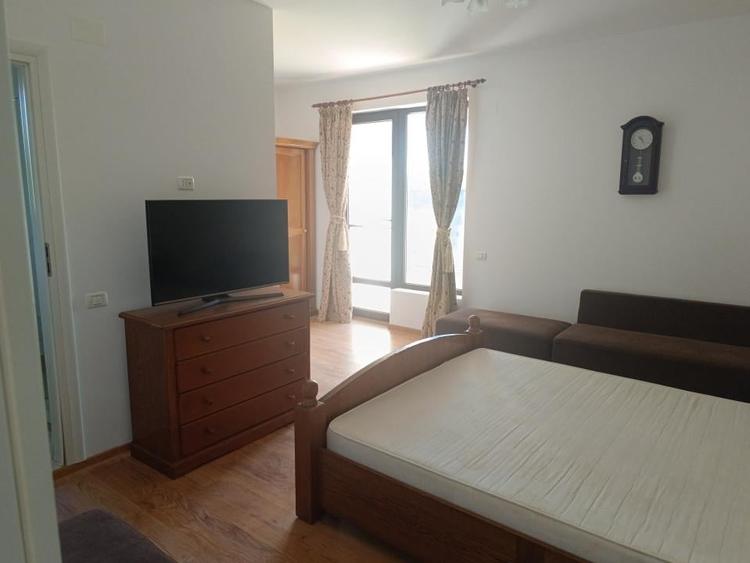 Vila 4 camere in Snagov, suprafata utila 240 mp, suprafata teren 1100 mp. - 24