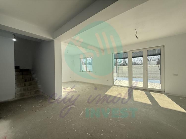 Casa eficient compartimentata la 3 minute de autostrada Bucuresti - Ploiesti - 6