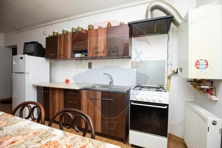 Apartament cu o camera de inchiriat in zona Parneava - 1