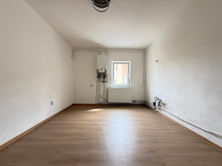 2 camere | renovat complet | Soarelui - 1