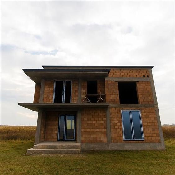 Constructie noua, intabulata, areal propriu 500mp, Sanpetru, Brasov - 2