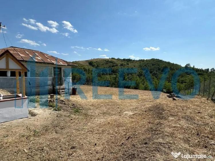 Casa ?i teren de vanzare in Parincea jud. Bacau. - 5