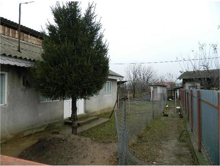 Casa de vanzare in Adjudu Vechi, Jud. Vrancea - 2