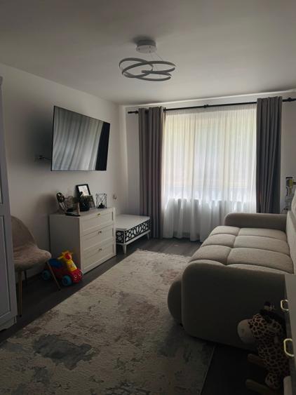 Apartament decomandat cu 2 camere - 1